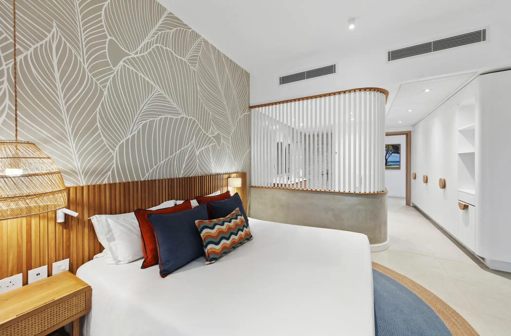 La-Pirogue-Residences_2-bedrooms-Apart-2-2100x1381-588869b8-12d2-4c58-a884-08557005c55c